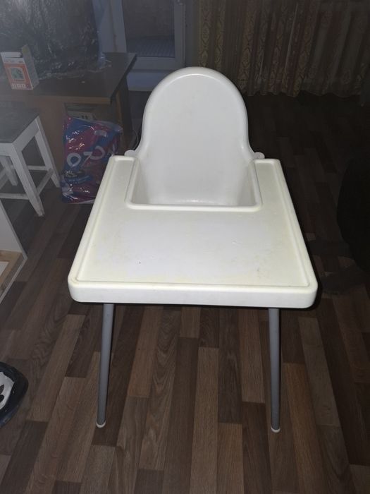 Отдам даром стульчик для кормления