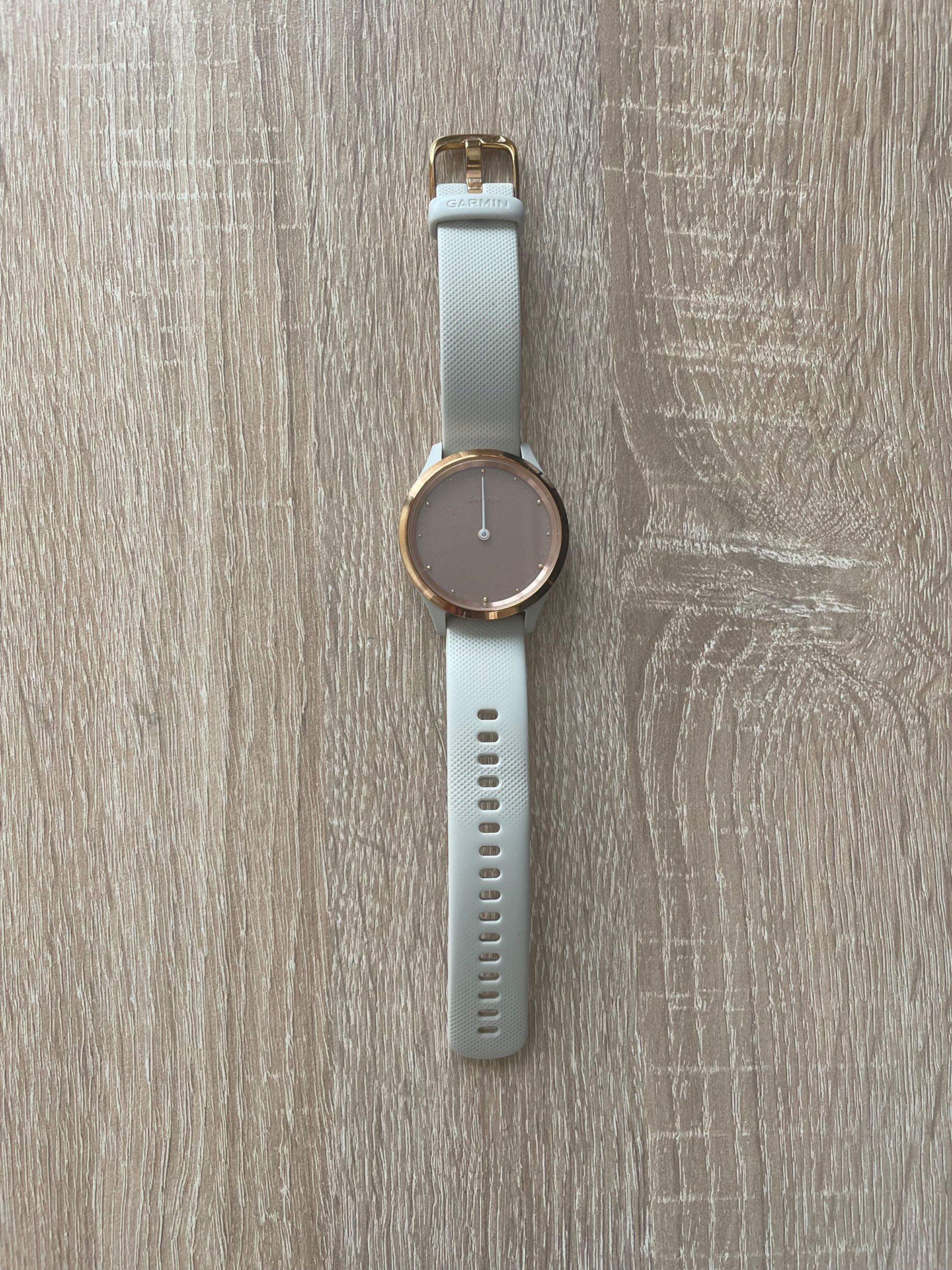 Дамски часовник Garmin Vivomove 3S