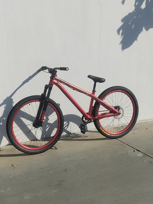 Bicicleta DirtJumper Dartmoor Gamer 26 – Red Devil