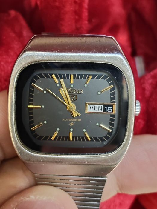 Seiko 5 automatic