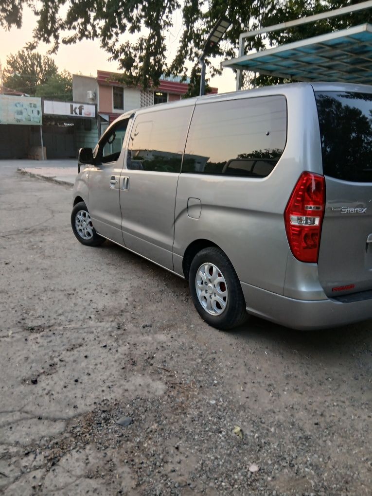 Срочно продаётся- Hyunday Starx Grand H-1