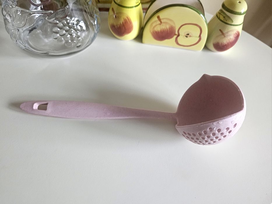 Керамичен комплект солници и салфетник, буркан и лъжица за спагети