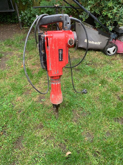къртач Einhell 1600w