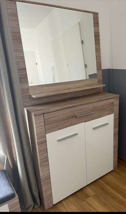 Mobilă de hol  de vânzare