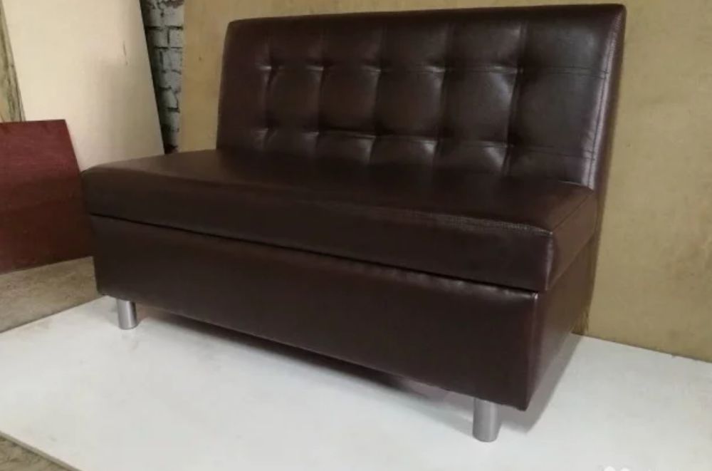 Изготовление, перетяжка мягкой мебели.