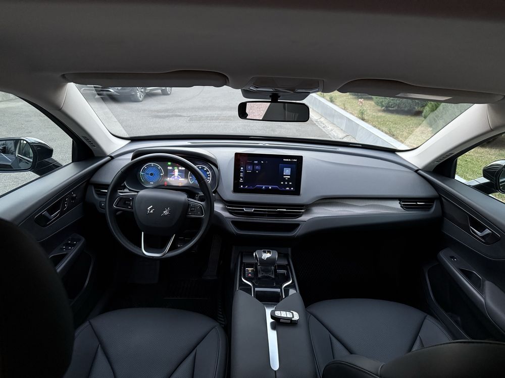 Hongqi eq-5 450 km