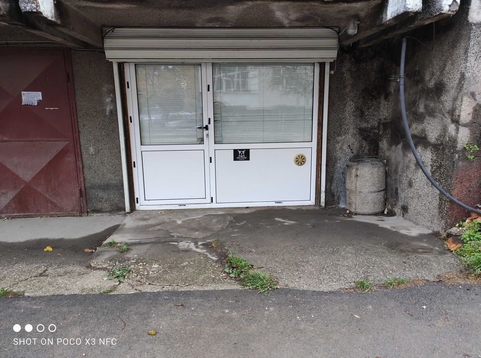 Дава се под наем Гараж / Паркомясто в Русе, Здравец - 16 кв.м за 76.5 € - Снимка #5