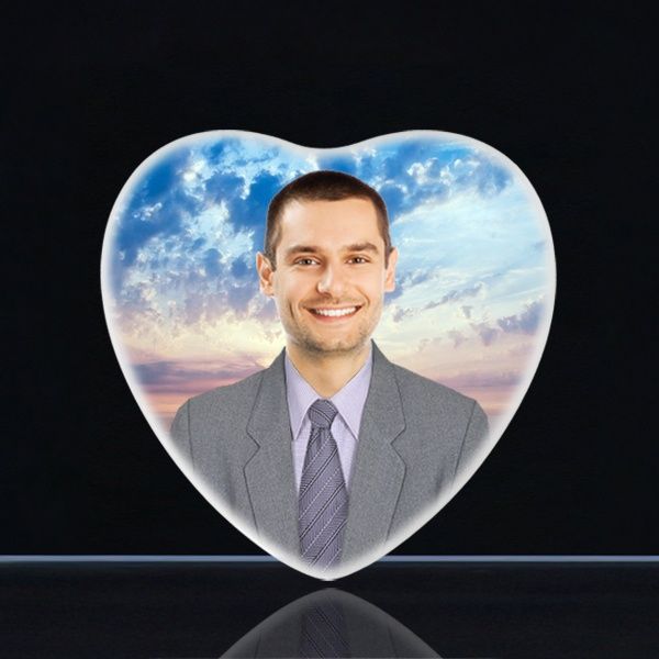 Ceramica funerara in amintirea celor dragi.