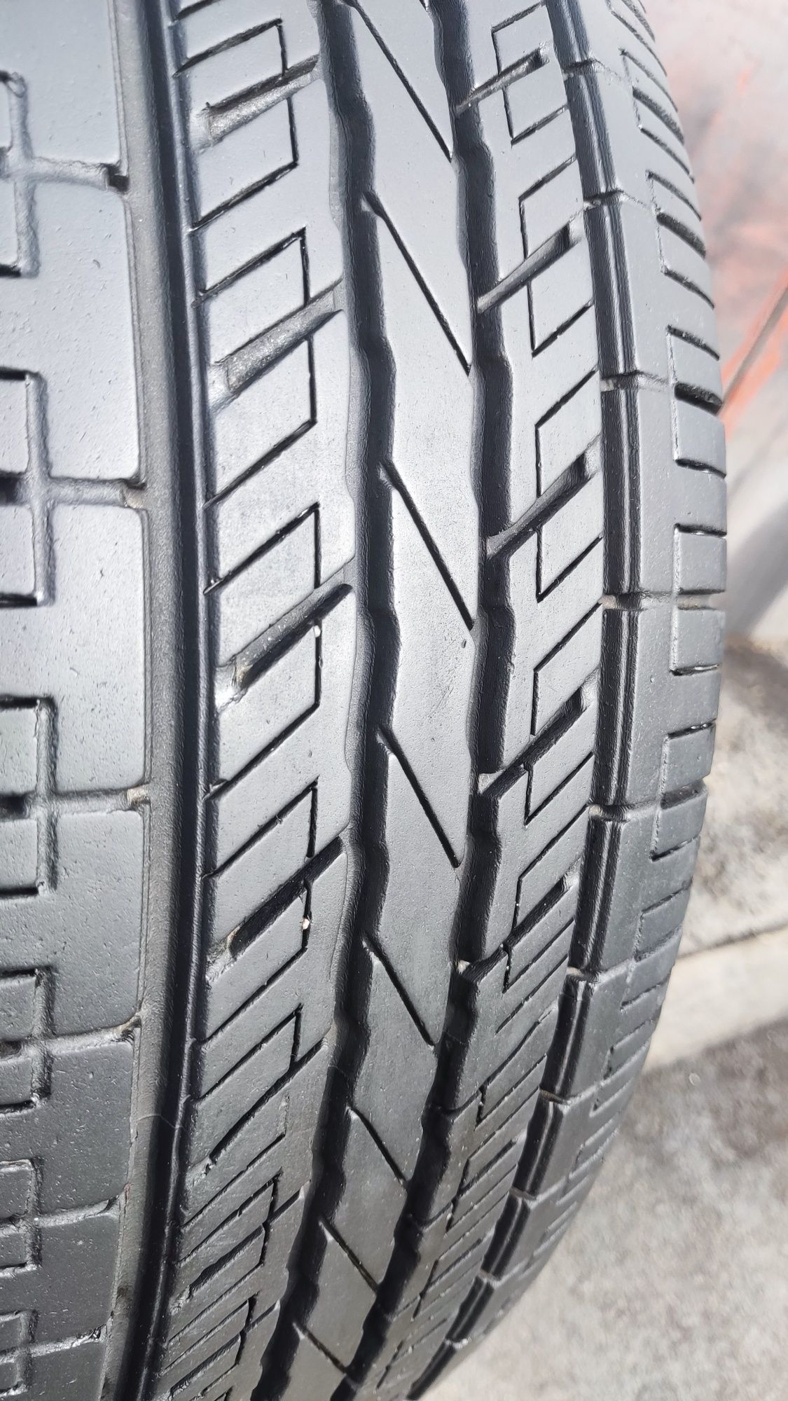 2бр. гуми 235/60/17  Hankook Dynapro HP
dot22
7.35mm
Добро състояние н