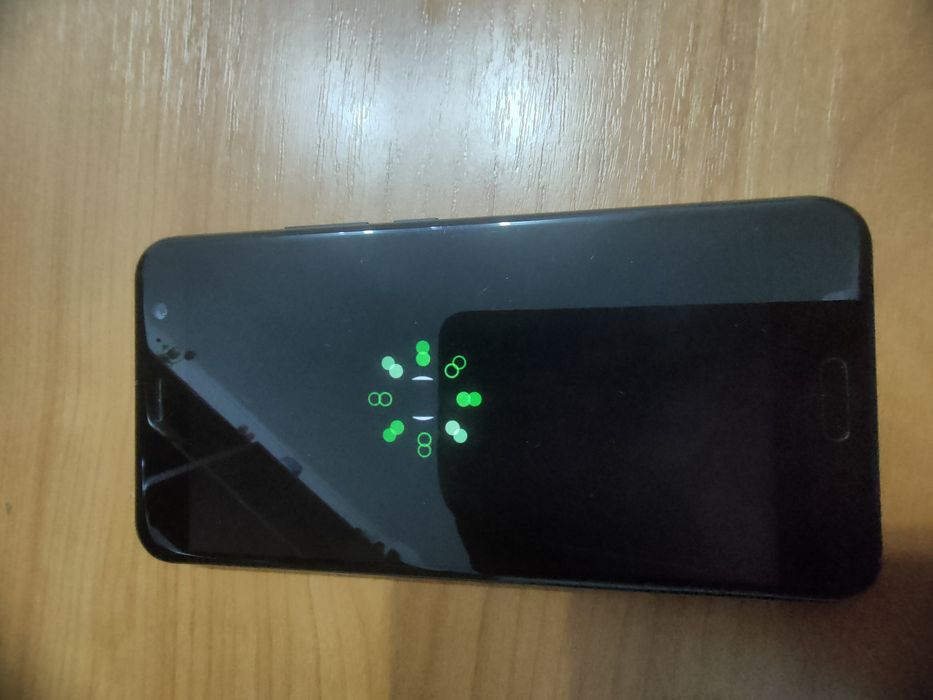 HTC U11 funcțional orice retea