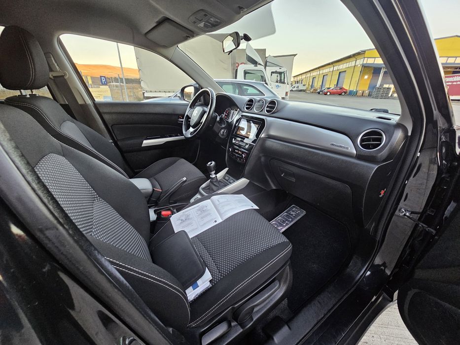 Suzuki Vitara,1.6 Diesel,4x4,Euro6,Navi,Distronic,Jante,Posibil Rate *