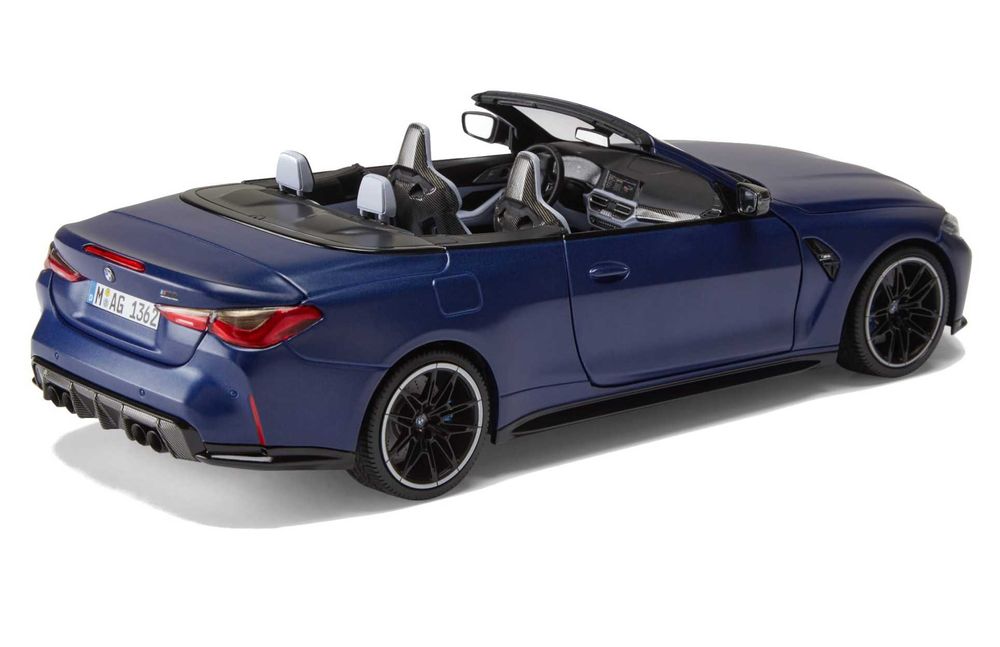 Macheta originala Bmw M4 G83 scara 1:18