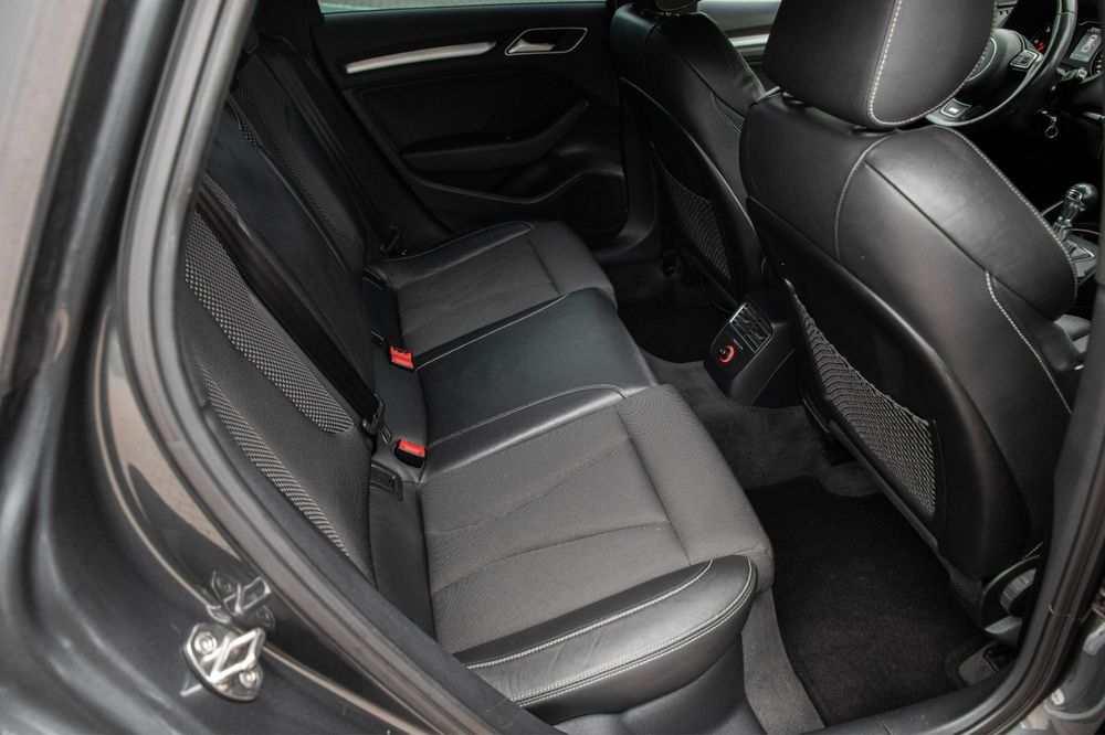 Audi a3  s line quattro tractiune integrala 2.0 diesel automat 184 cp