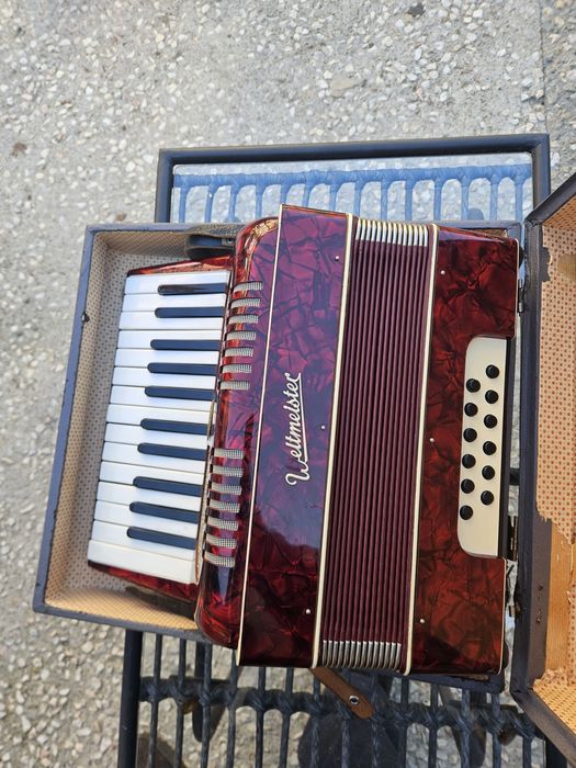 Акордеон велтмайстер