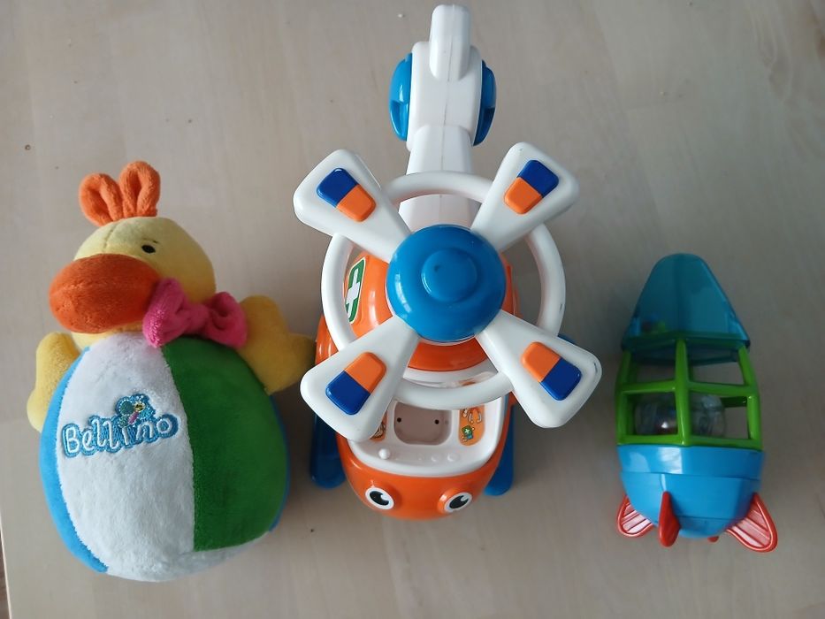 Лот интерактивни играчки за деца