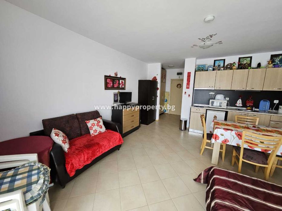 Продава се Едностаен апартамент в к.к. Слънчев бряг - 56 кв.м за 929 €/кв.м - Снимка #2