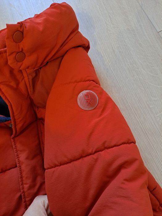 Момчешко зимно яке в червен цвят