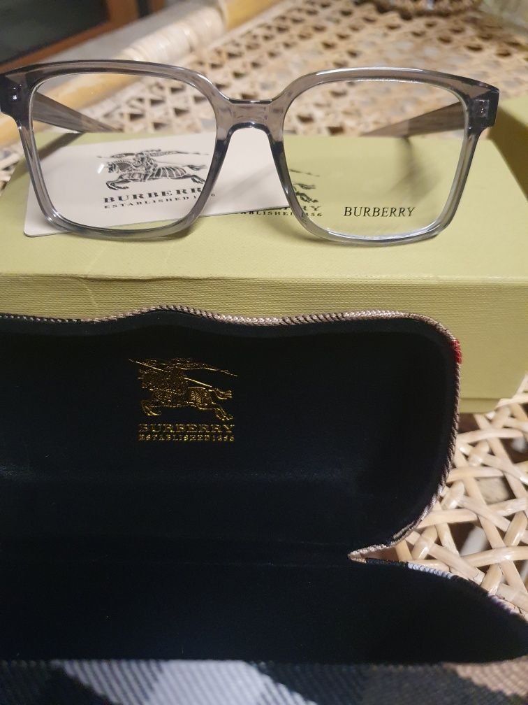 Ochelari de vedere Burberry