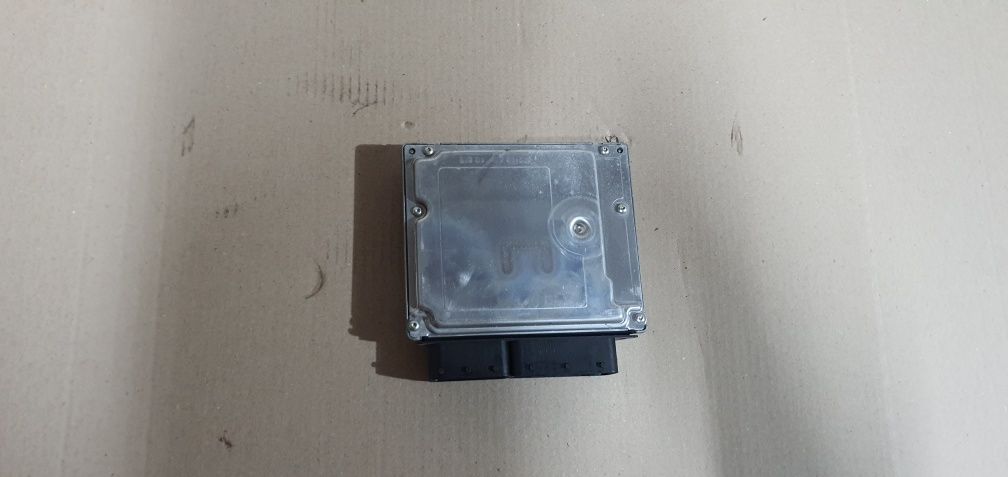 Ecu/ calculator motor mercedes w211  2.2 cdi euro 4 A 646 153 41 79