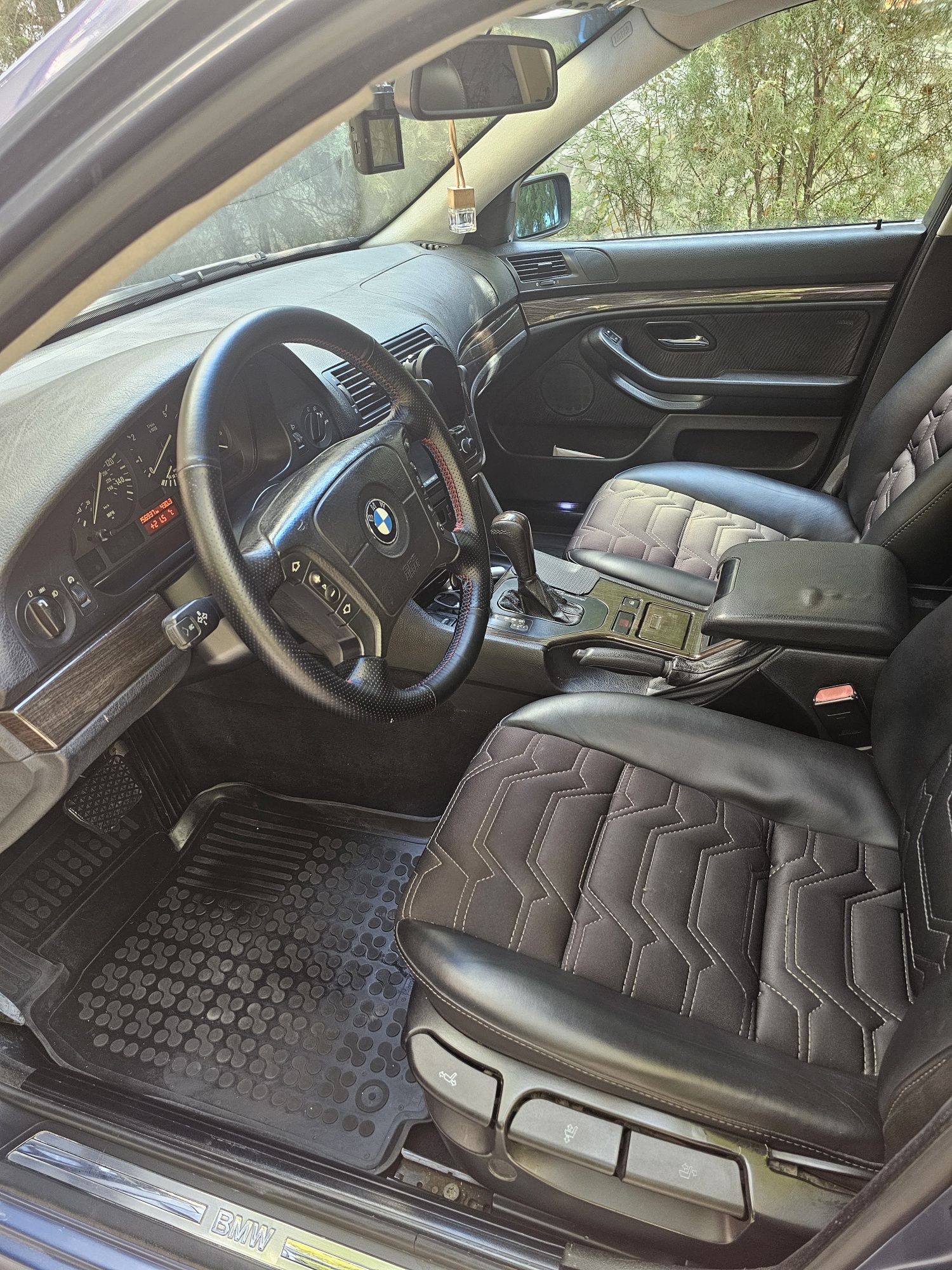 Своя Bmw e39 525i 2002 г. БМВ Е39