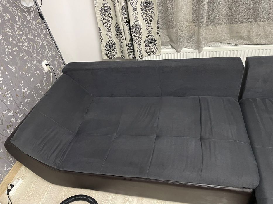 Servicii de curatare canapele si mochete