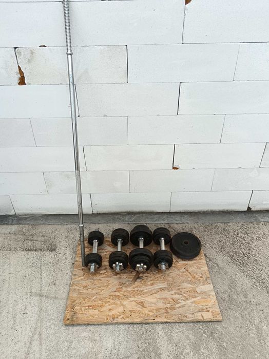 Set de gantere 40kg + 5manere