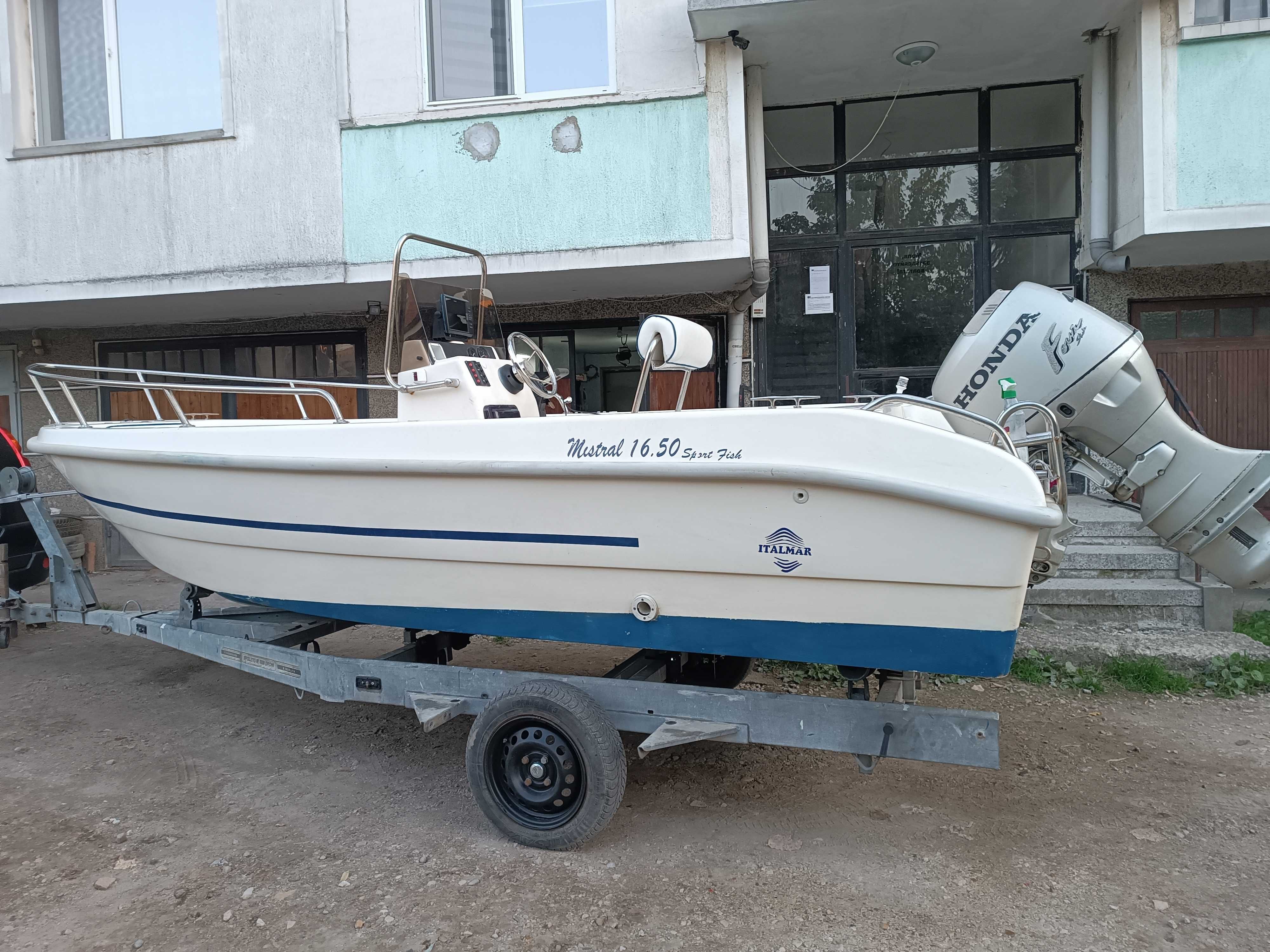 Продавам лодка Italmar Mistral 16.50 Sport Fish
