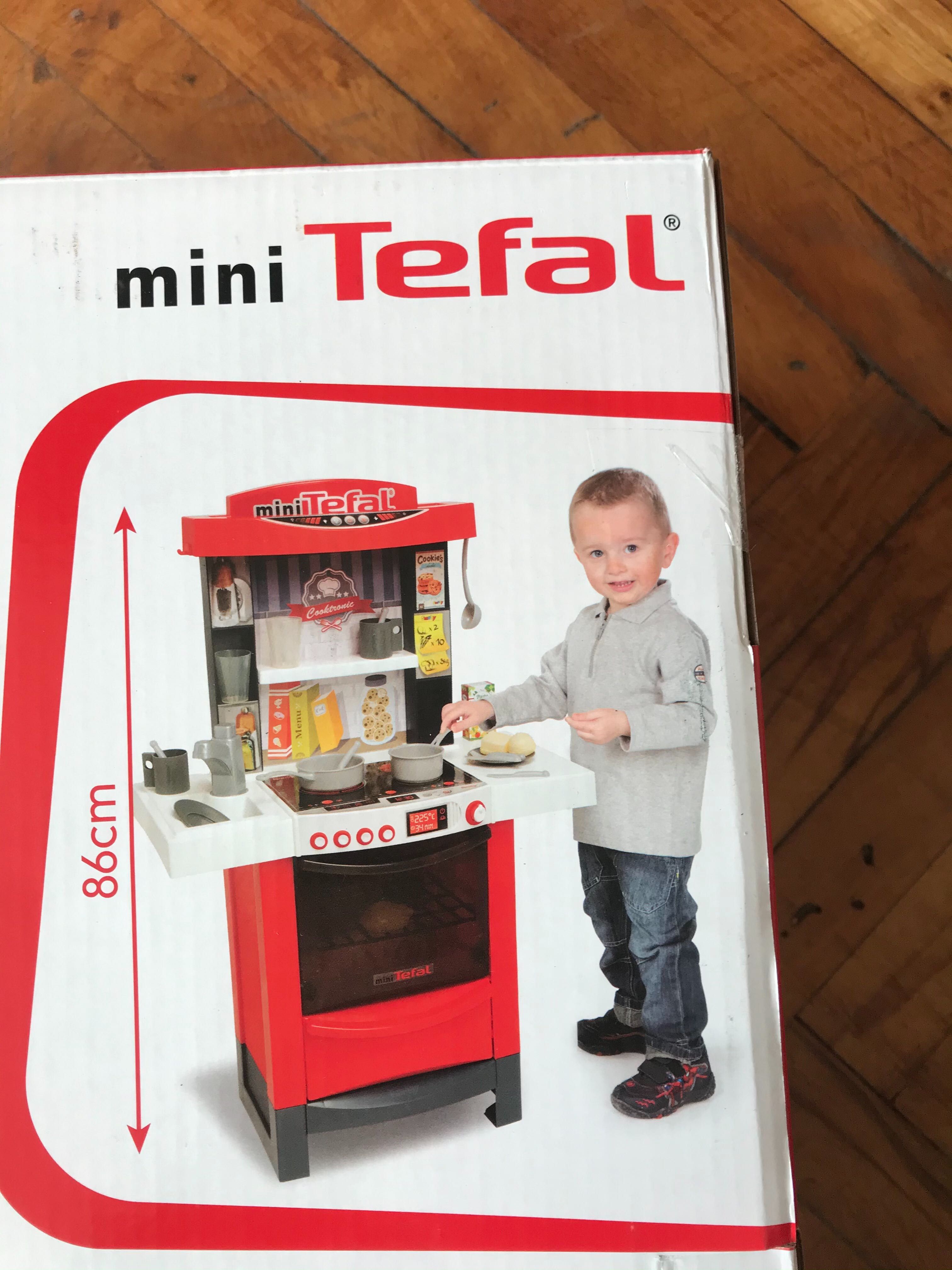 Smoby cooktronic mini tefal toys/ детска кухня на тефал