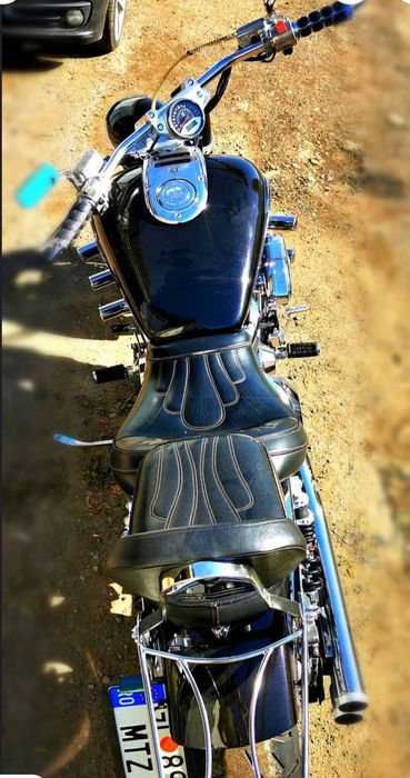 Vând HONDA VTX 1800 F