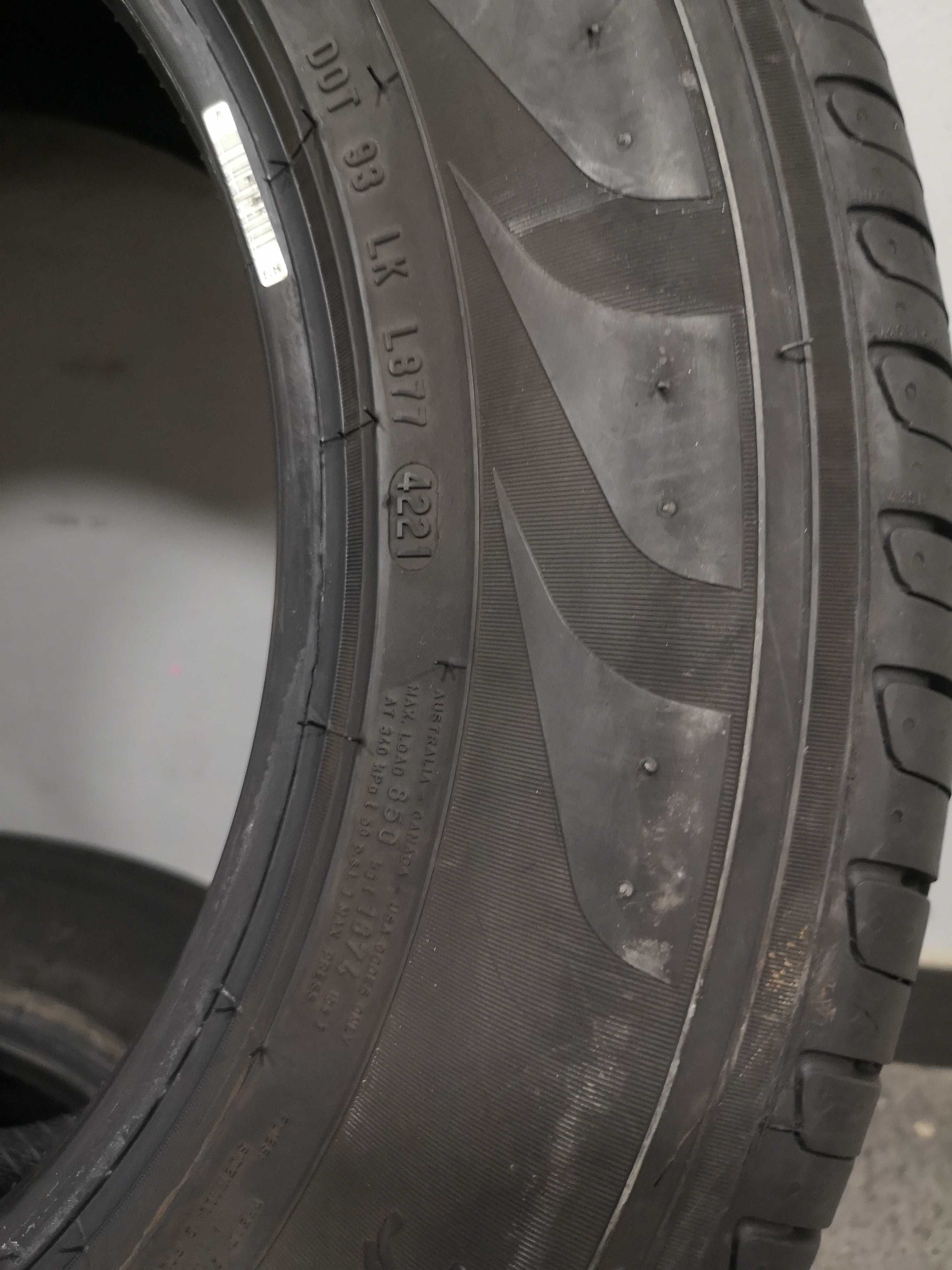 2бр 215/65/16 PIRELLI 7мм грайфер дот:21г безплатен монтаж