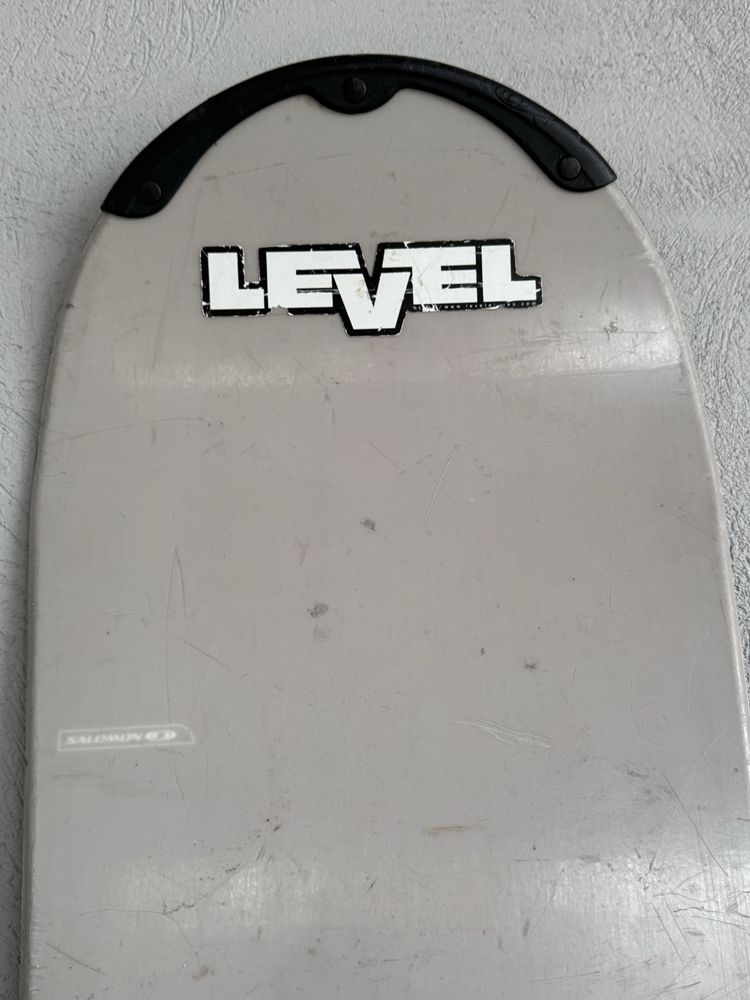 Snowboard si legaturi