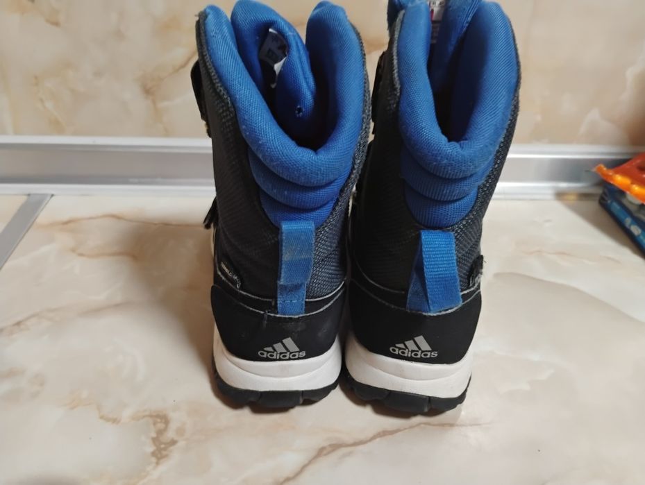 Ботуши Adidas 32 н