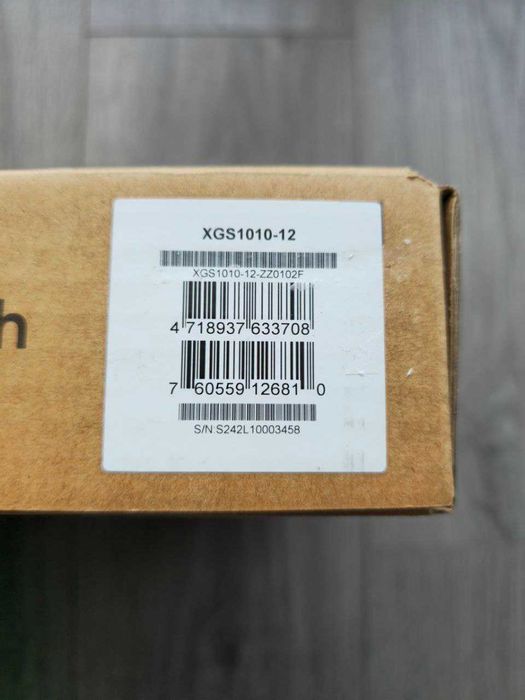 Zyxel XGS1010-12 – Switch 12 porturi (8x1G, 2x2.5G, 2x10G SFP+)