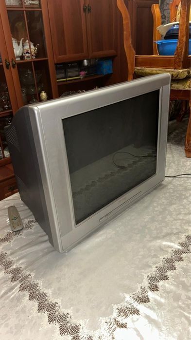 Продается телевизор б/у