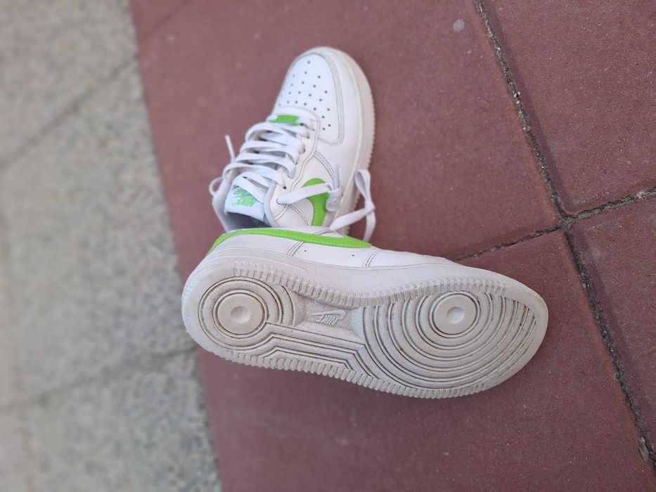 Nike Air Force 1