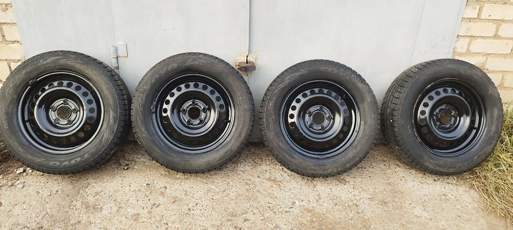 Продам зимние колёса в сборе R16 5/114.3