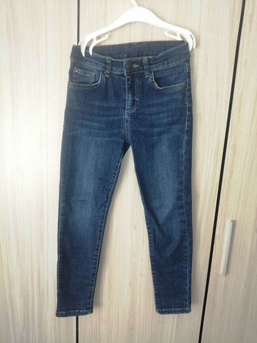 Детски дънки lc waikiki