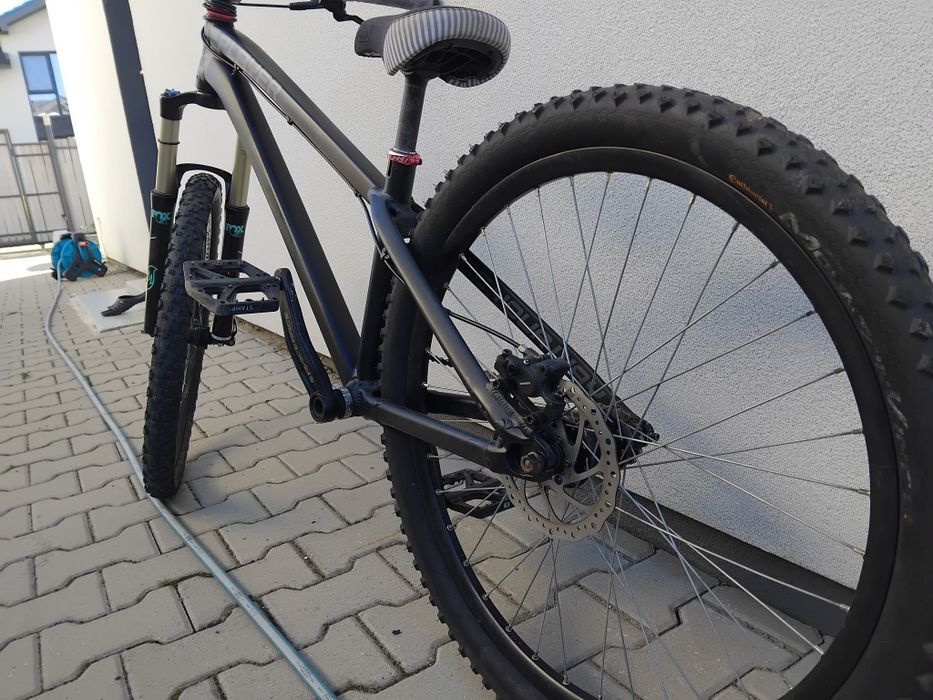 Bicicleta Dartmoor Dirtjumper