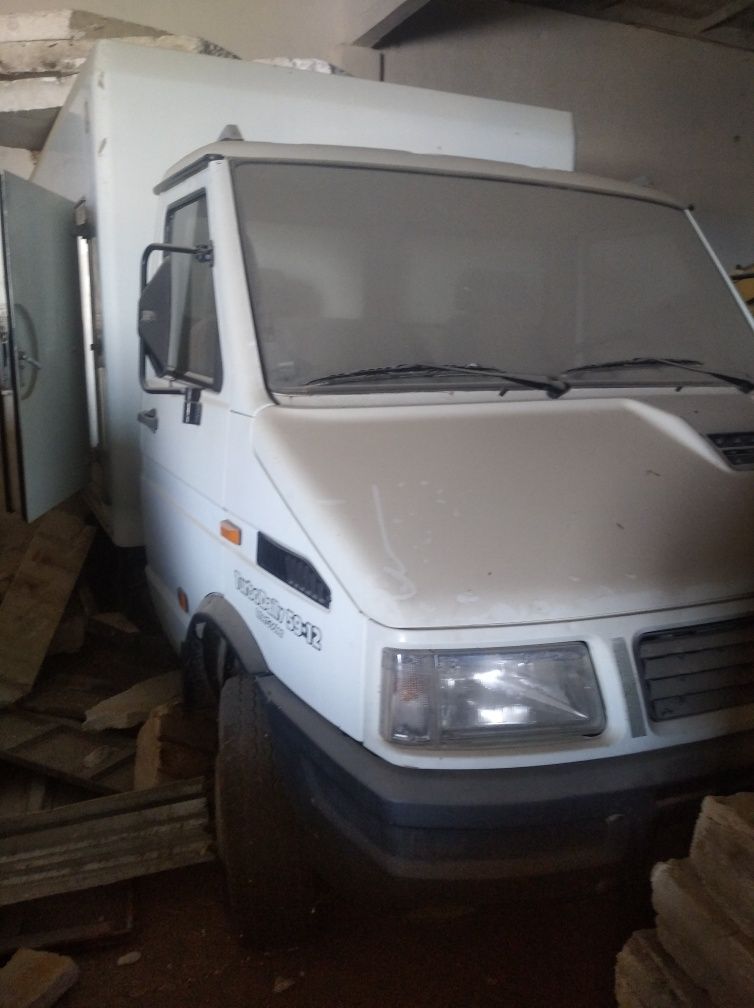 Iveco sotiladi yuradi chotki