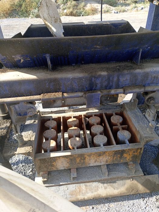 Шлакоблок станок  Shlakoblok stanok срочно сотилади