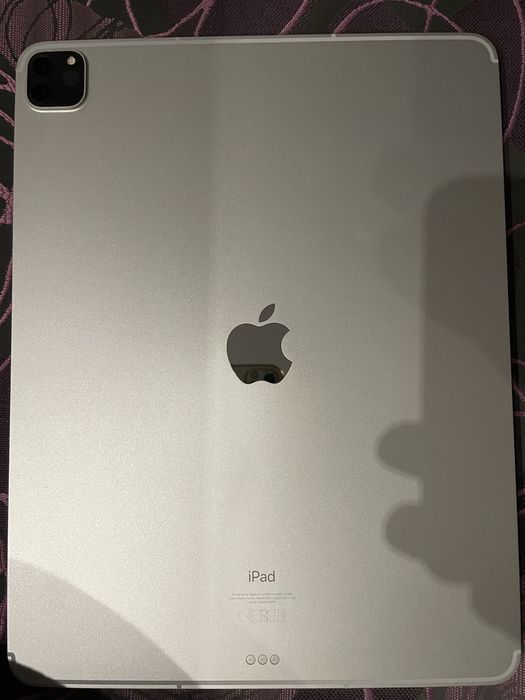 iPad Pro 12.9-inch (5th Generation) Wi-Fi+Cellular