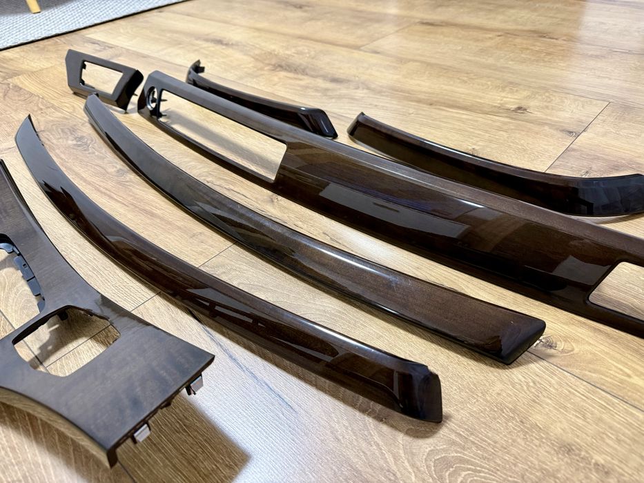 Trimuri mahon BMW E90 facelift