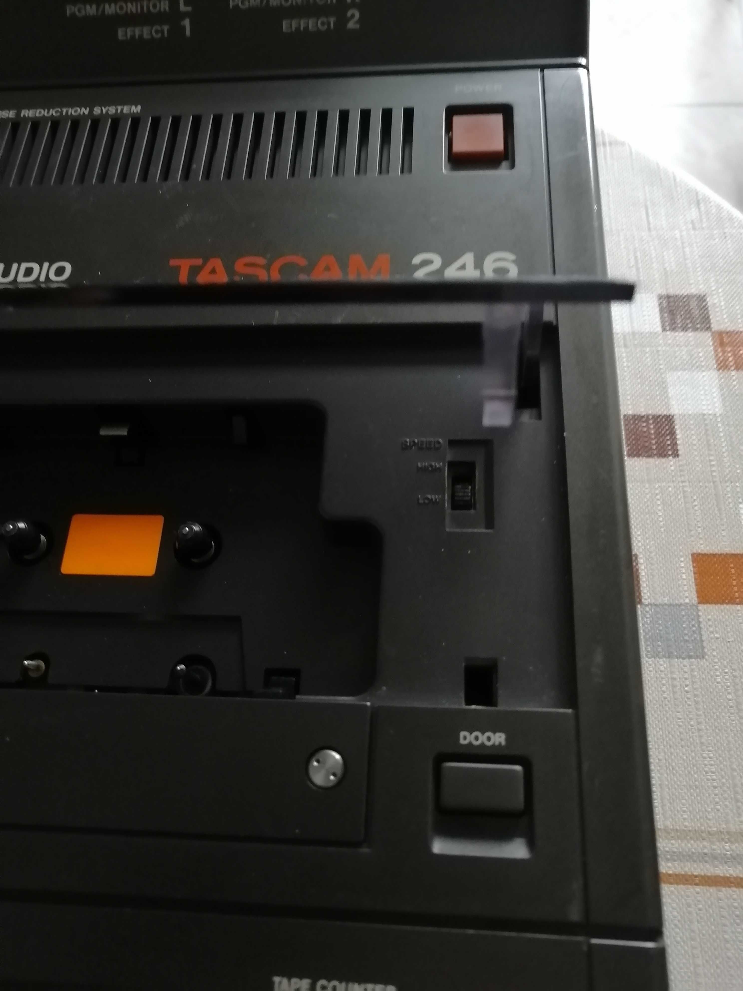 Дек Tascam 246...