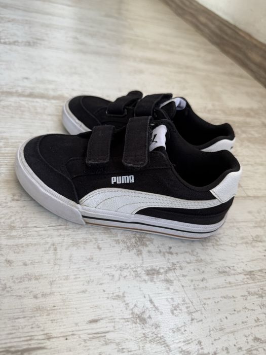 Кецове Puma в черно и бяло