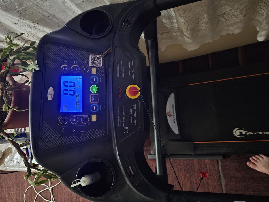 Banda de alergat Fittronic D30 pliabila

Viteza maxima: 10Km/h
Greutat