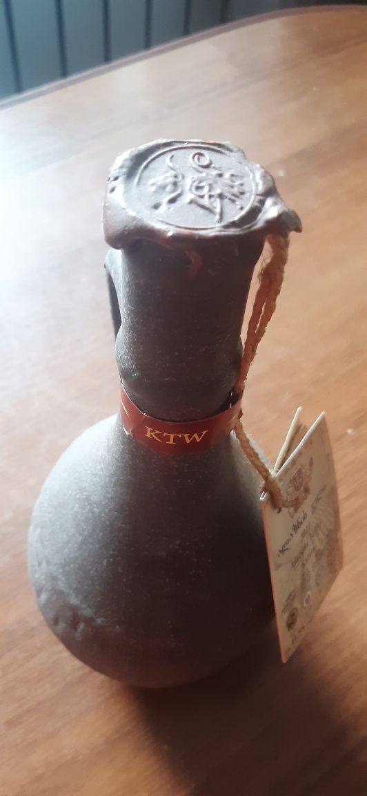 Продам кувшин Квеври