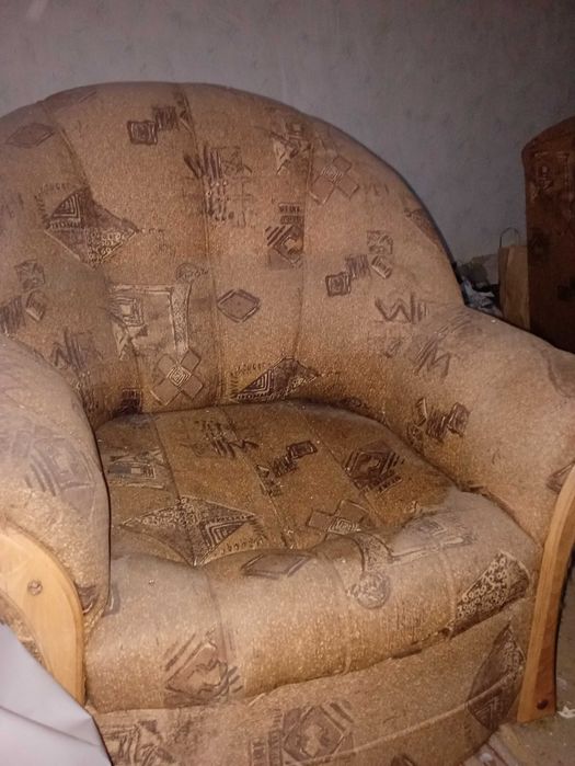 Холна гарнитура - диван разтегателен, два фотьойла