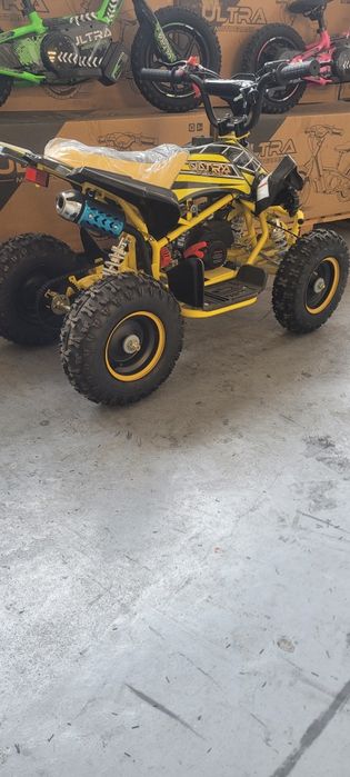 Atv 49cc ultra noua cu garanție pentru copii adus din Germania