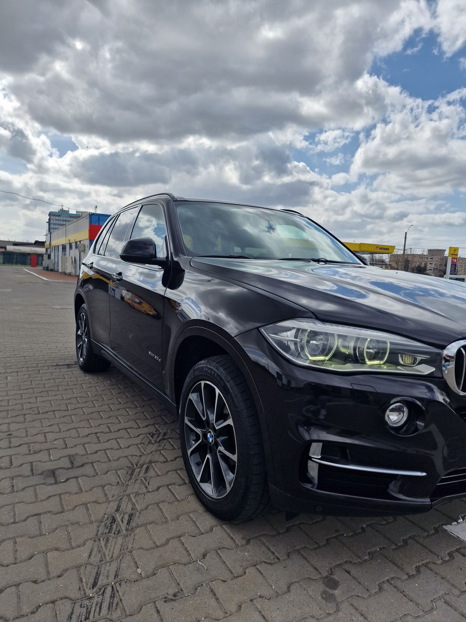 X5 2014 F15 296cp