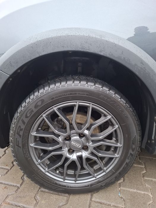 Logan MCV Stepway Prestige 2020